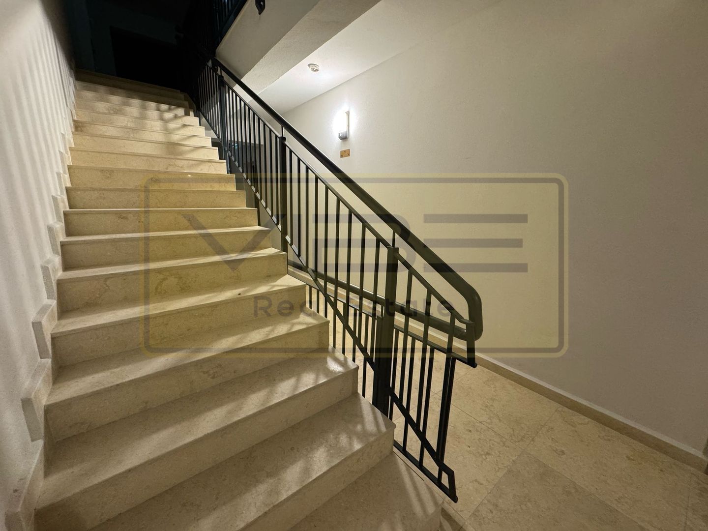 Apartament 2 camere decomandat+parcare subterana Tatarasi - Poză 27