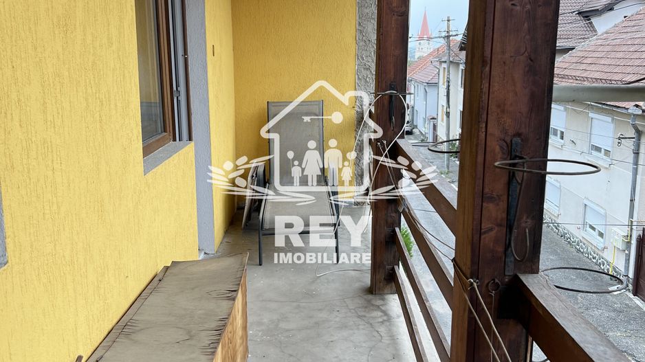 Casă de închiriat în Cisnădie zona Str. Teilor/se acceptă muncitori - Poză 21