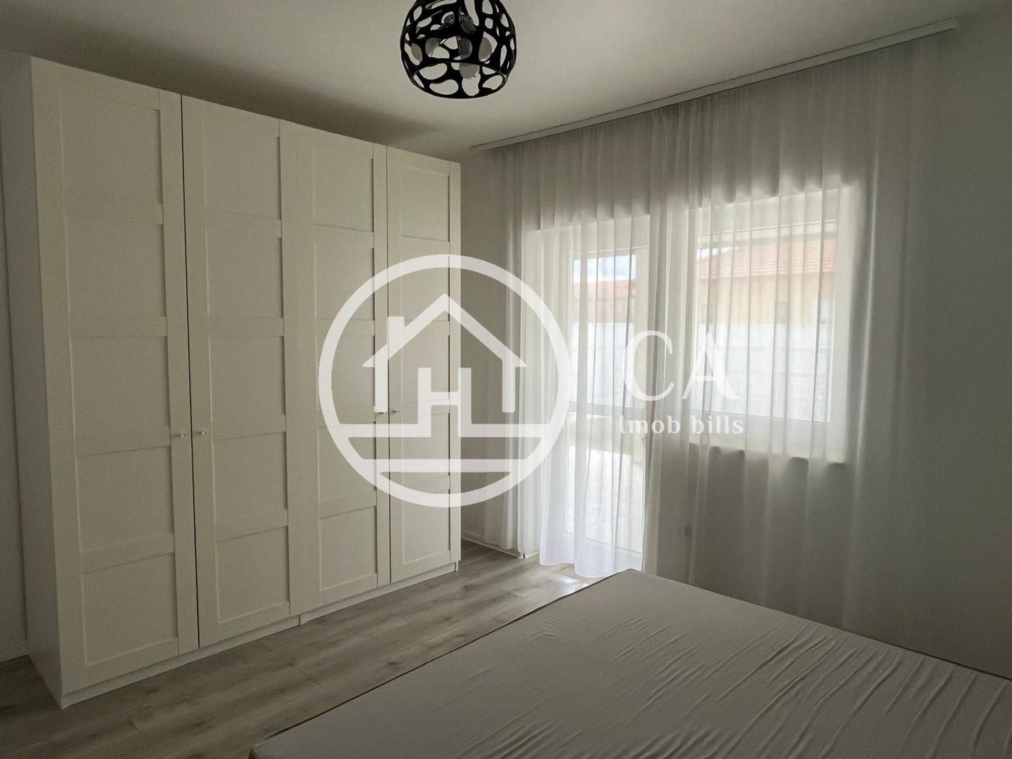 Apartament la casa de închiriat cu 3 camere în Santandrei, Bihor - Poză 5