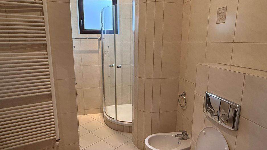 INCHIRIERE Apartament cu 4 camere in zona Nordului/Herastrau - Poză 7