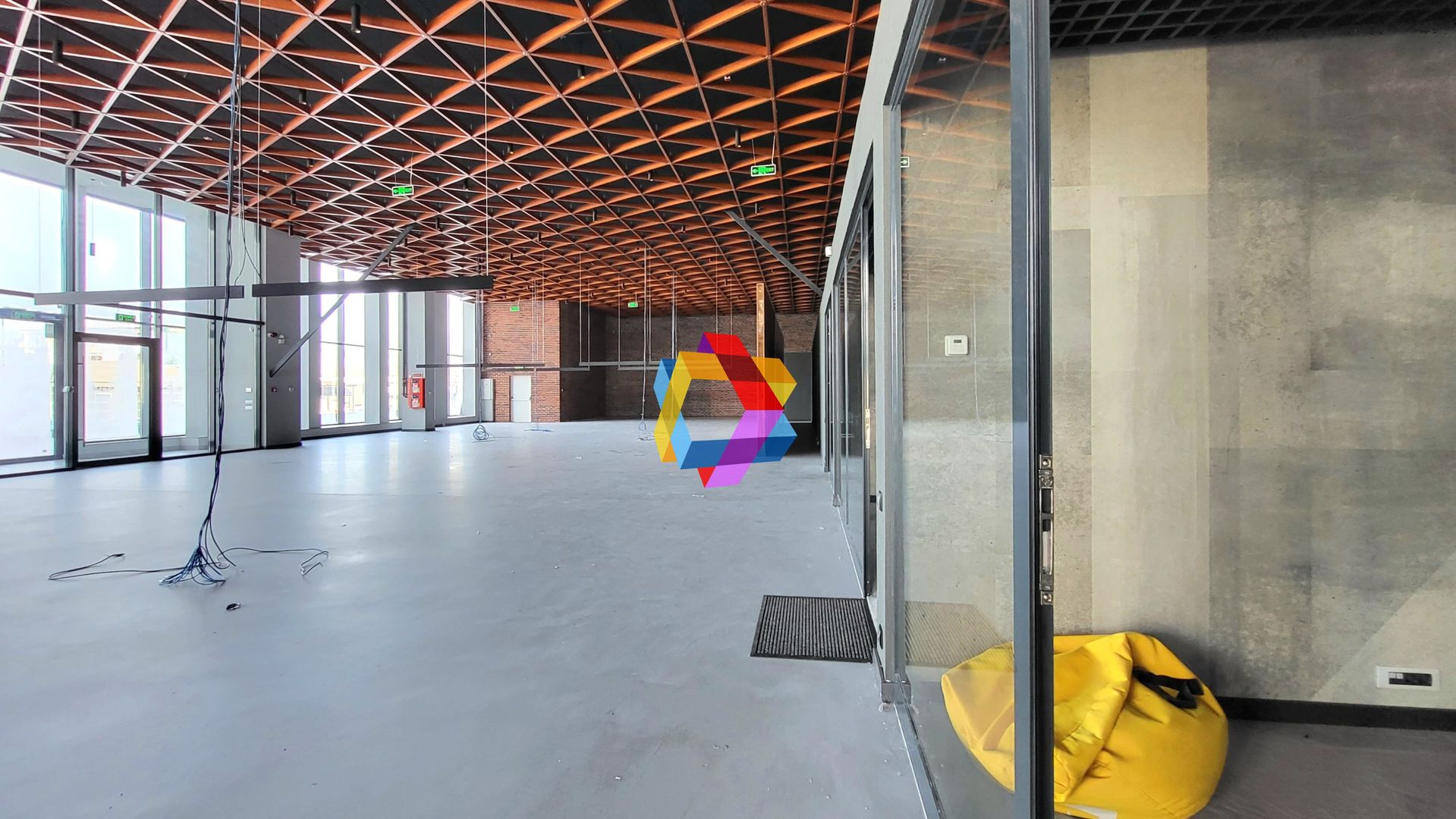 Spatiu  comercial - Showroom - 780 mp #plus-imo.ro - Poză 2