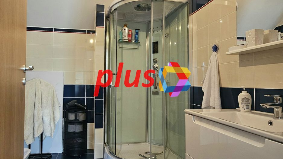 Casă individuala Tractorul 270 mp , zona Coresi - Poză 24