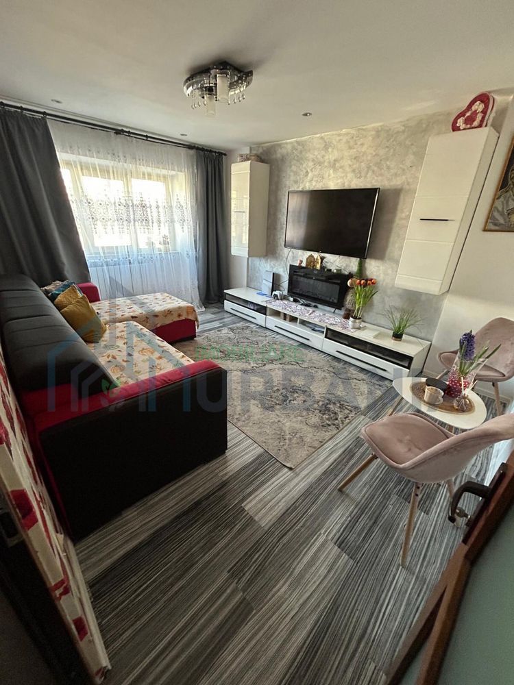 Apartament 3 camere Pacurari - Poză 1