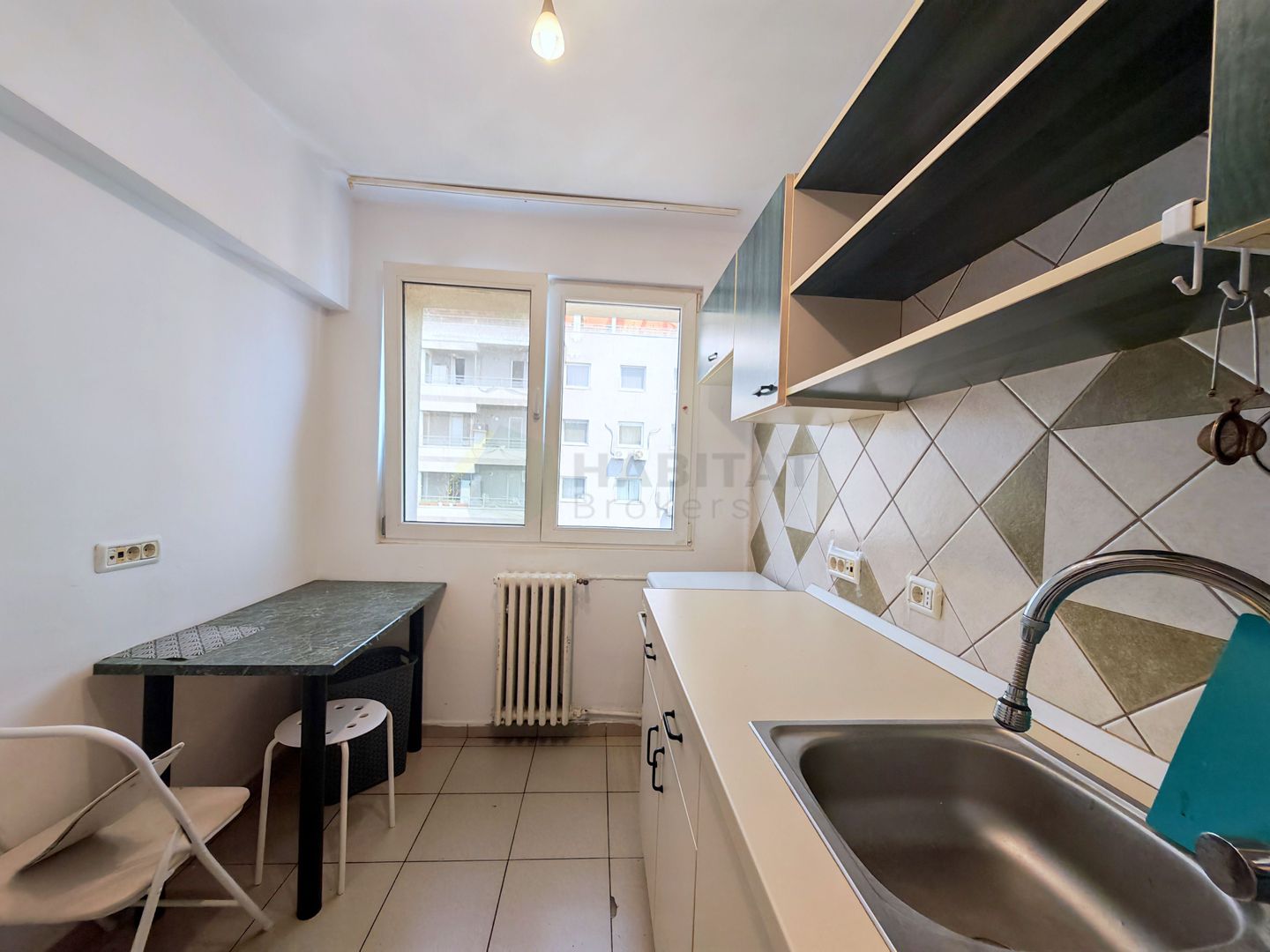 Apartament cu trei camere in inima cartierului Titan - Poză 8