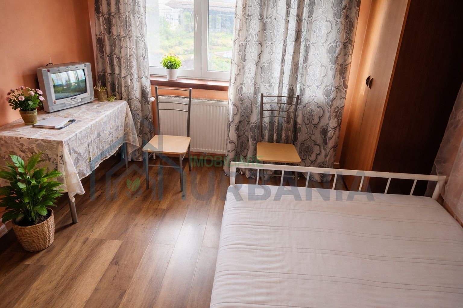 Garsonieră mobilată și utilată, zona Socola-Granit, Iași - Poză 1