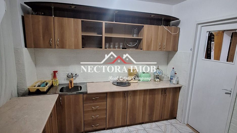 NECTORA IMOB-Apartament 3 camere, Zona Rogerius, Renovat, Etaj 1, 65mp - Poză 10