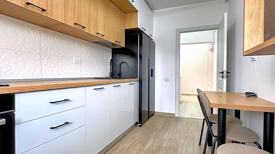 3 camere decomandat bucatarie inchisa 79mp Grand Arena parcare inclusa - Poză 15