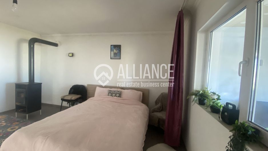 Castelu (COD 07) Casă 4 camere cu teren de 625 mp - Poză 5