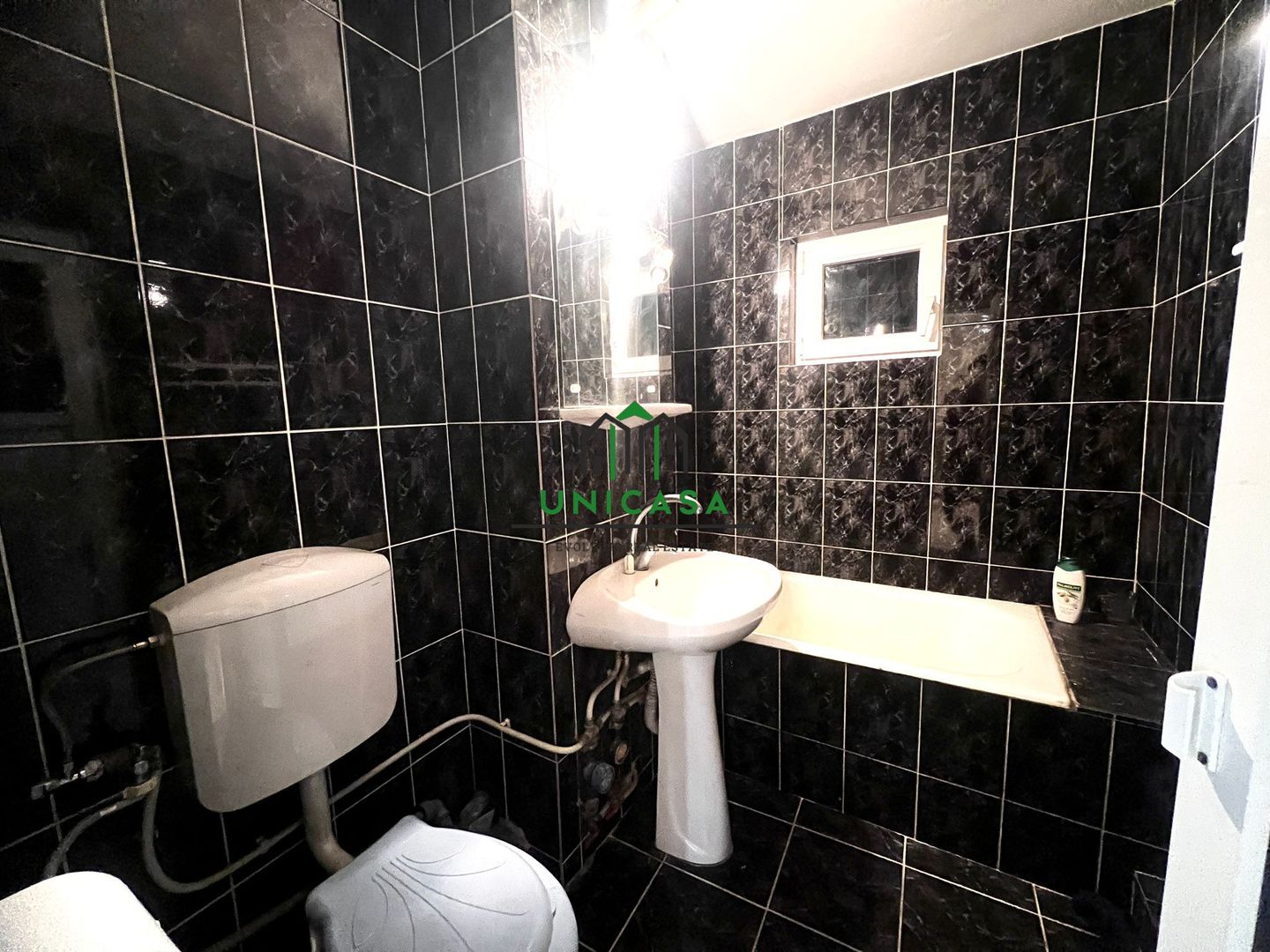 Apartament 4 camere – Etaj 1/4 – Zona Ostroveni - Poză 8