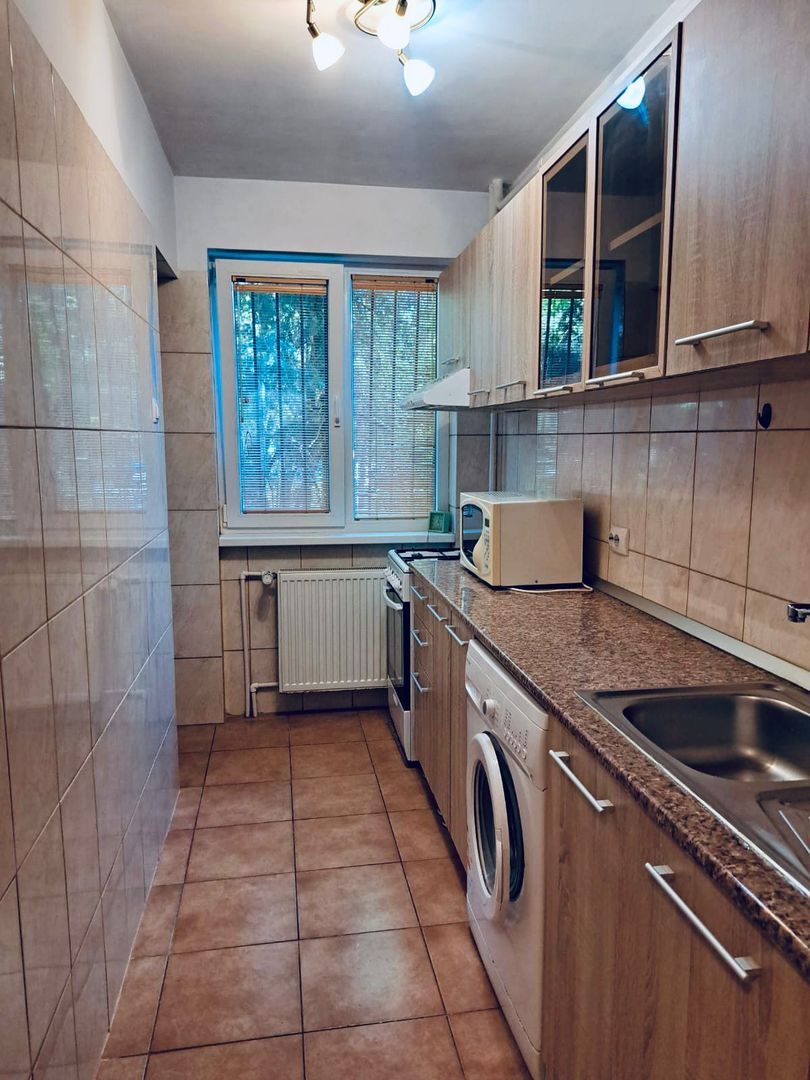 Grasoniera de inchiriat Drumul Taberei Favorit - Poză 5