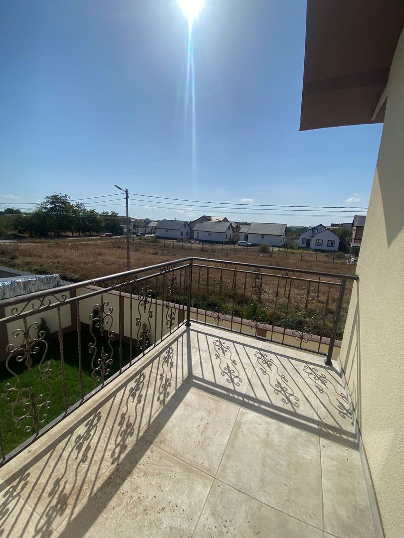 Casa P+1 de vanzare   160 MP An  2023 Predare la cheie Constanta Lumina - Poză 21