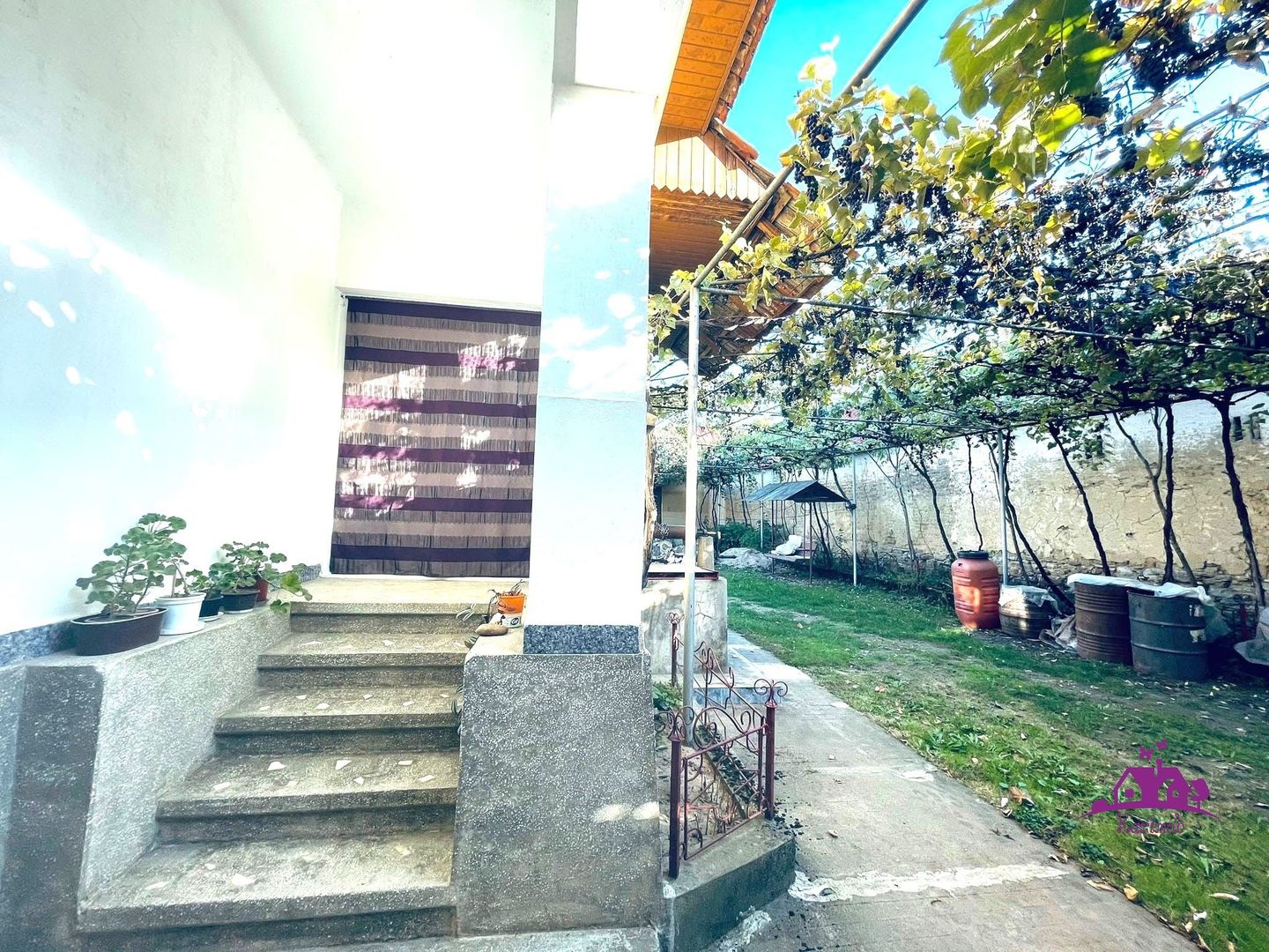 Casa 6 camere Finis - Poză 3