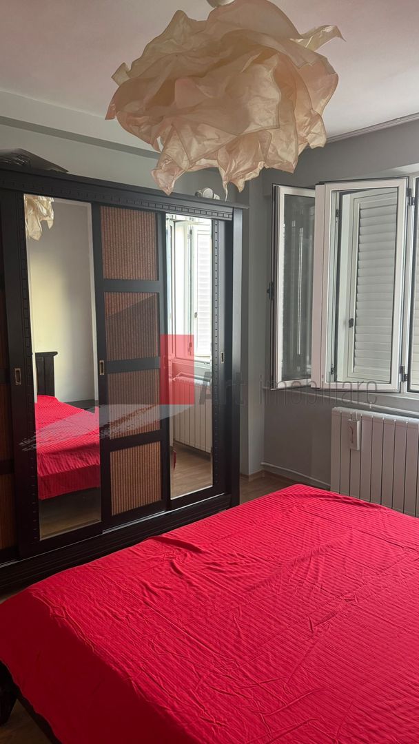 Apartament cu doua camere-Costin Georgian-Titan-Basarabia-Chisinau-loc parcare - Poză 3