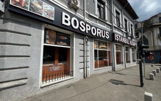 Spatiu comercial de inchiriat - Poză 1