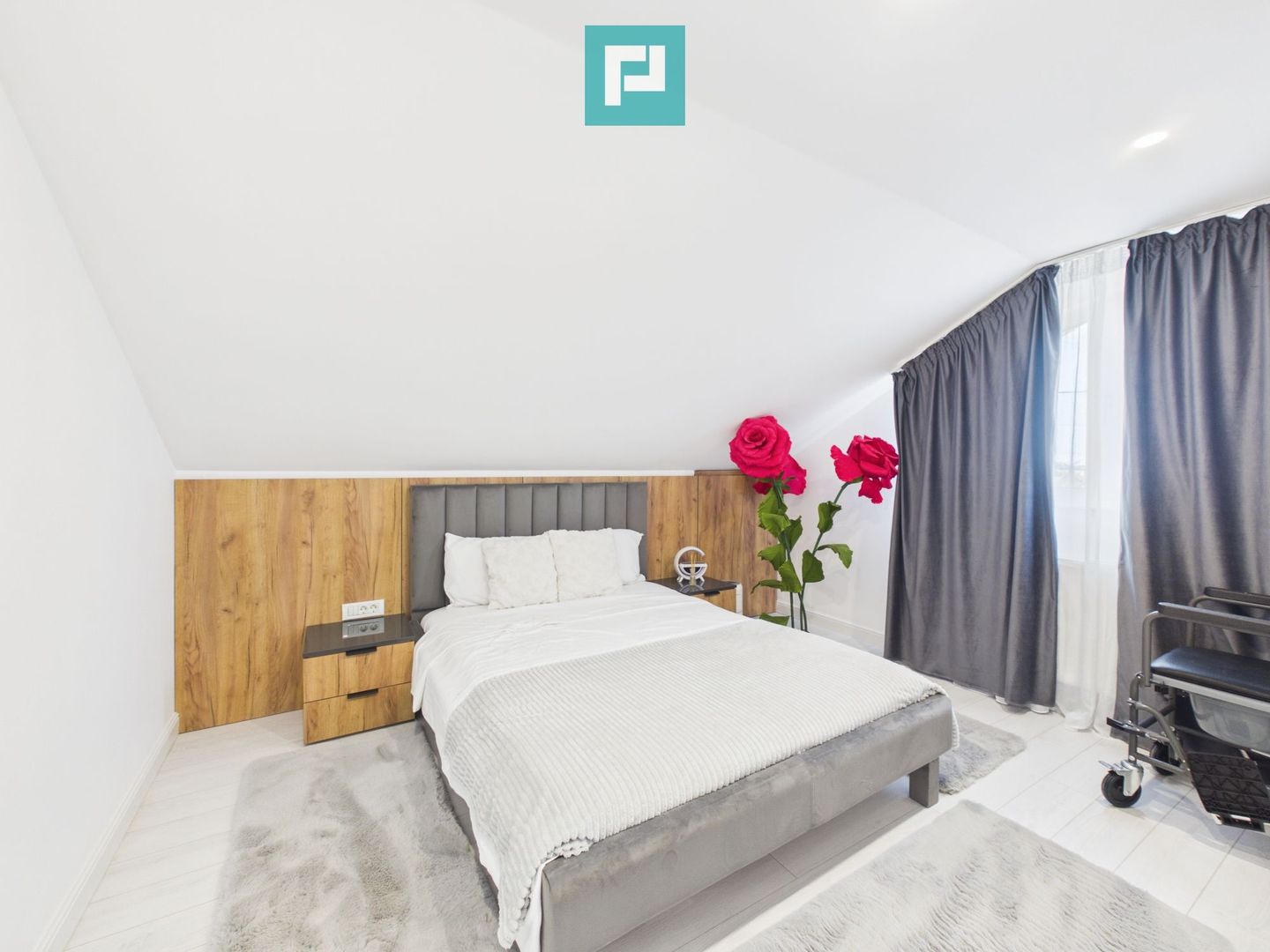 Casa modernă P+M, Năvodari - Poză 12