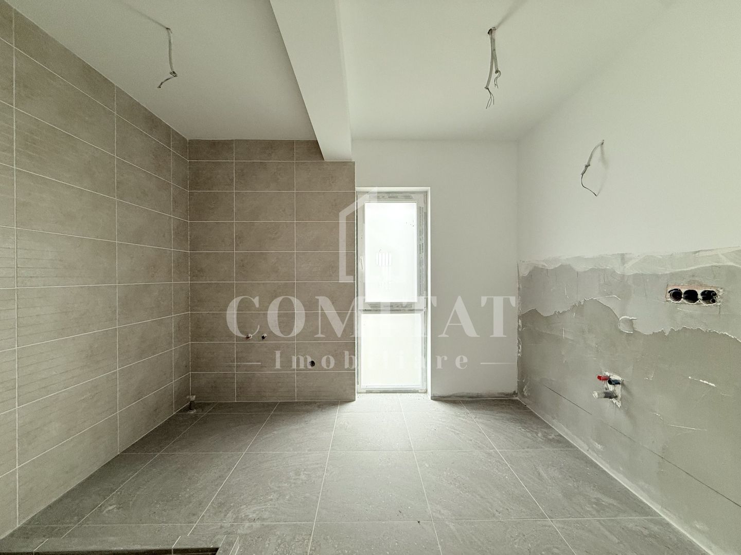 Casă individuală cu 699 teren la preț bun Chinteni - Poză 14