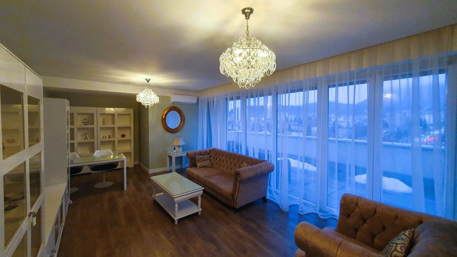 Penthouse cu 2 parcări subterane, vedere panoramică spre Tâmpa – Centrul Civic - Poză 1