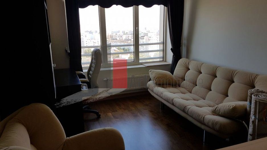 3 Camere Vitan Mall - Poză 4
