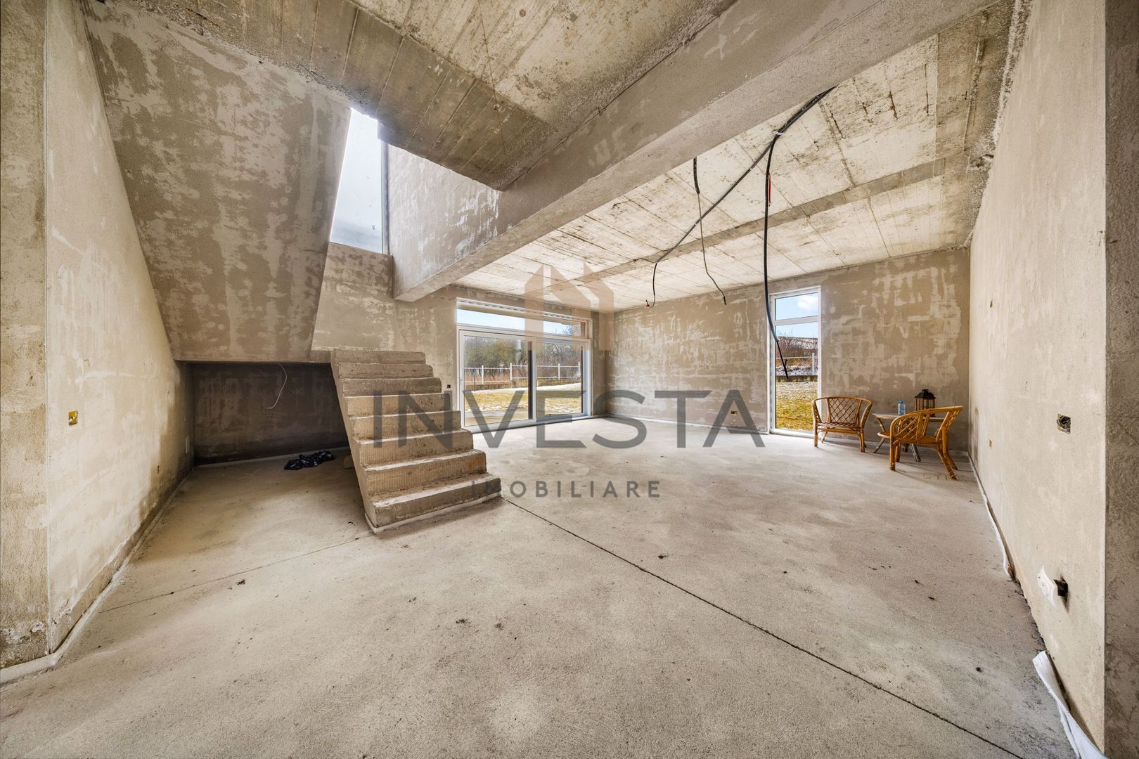 Casa individuala 256 mp utili, teren 2000 mp, Aiton, garaj dublu - Poză 7