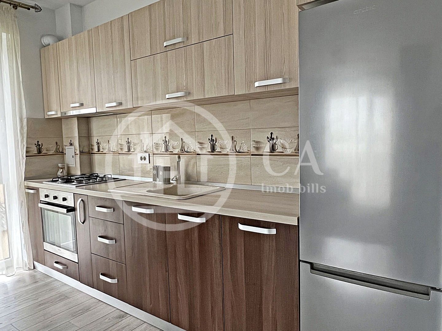 Apartament cu 3 camere de inchiriat in cartierul Prima Universitatii, Oradea - Poză 3