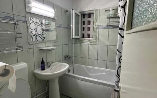 Apartament cu 3 camere- Etajul 2 / 66mp / zona Podu Ros - Poză 6