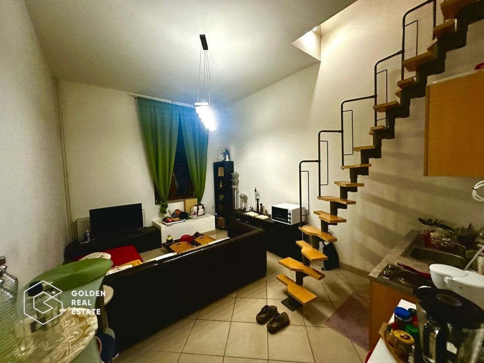 Oportunitate!Spatiu comercial 3 camere+apartament 2 camere la etaj,zona centrala - Poză 9
