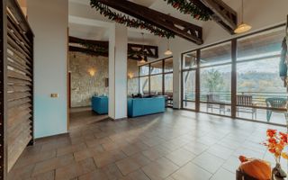 Pensiune  în Bran, sat Poarta – Afacere la cheie, locație premium - Poză 2