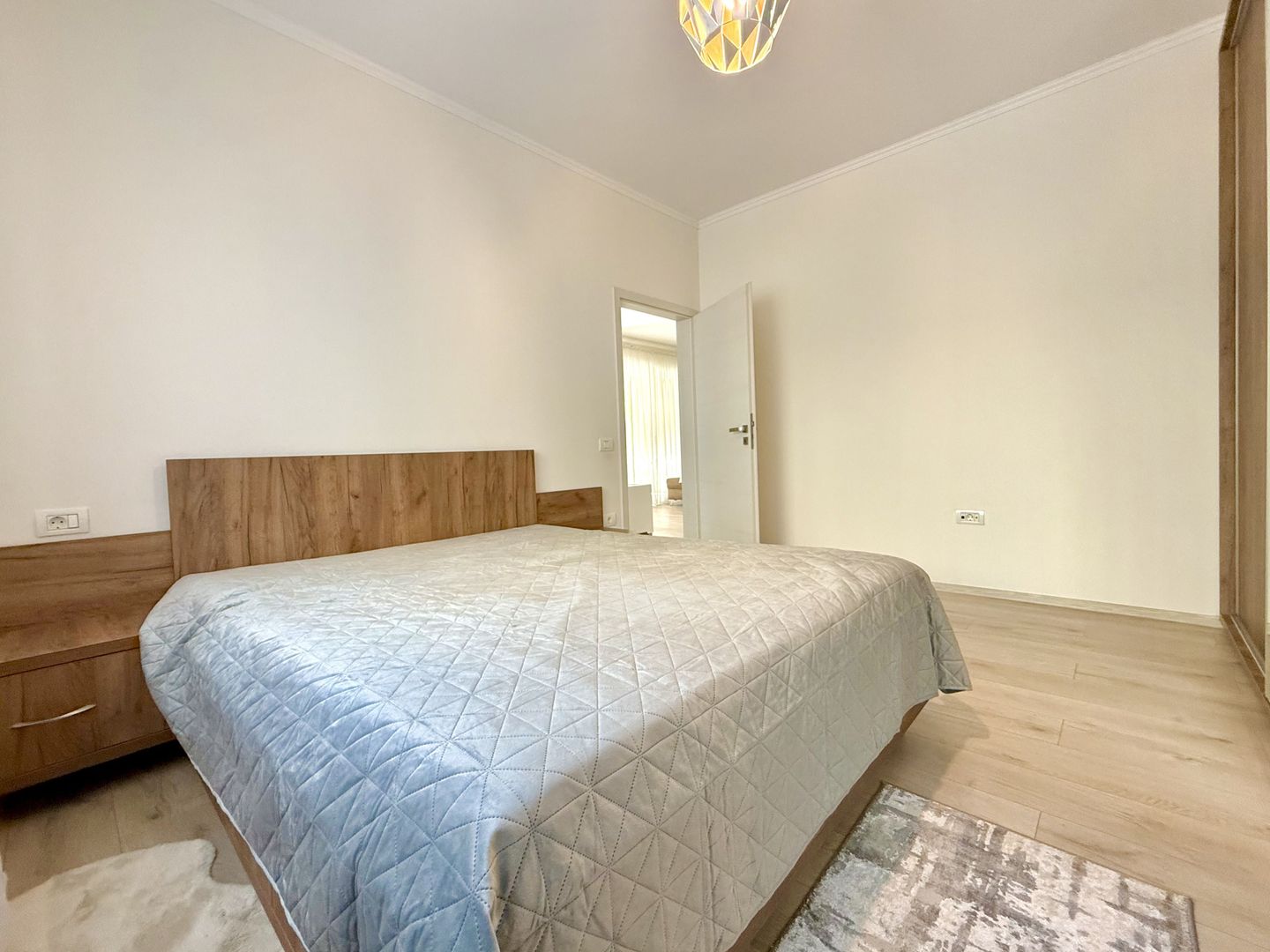 De închiriat apartament 3 camere cu gradină în Dumbrăvița - Poză 10