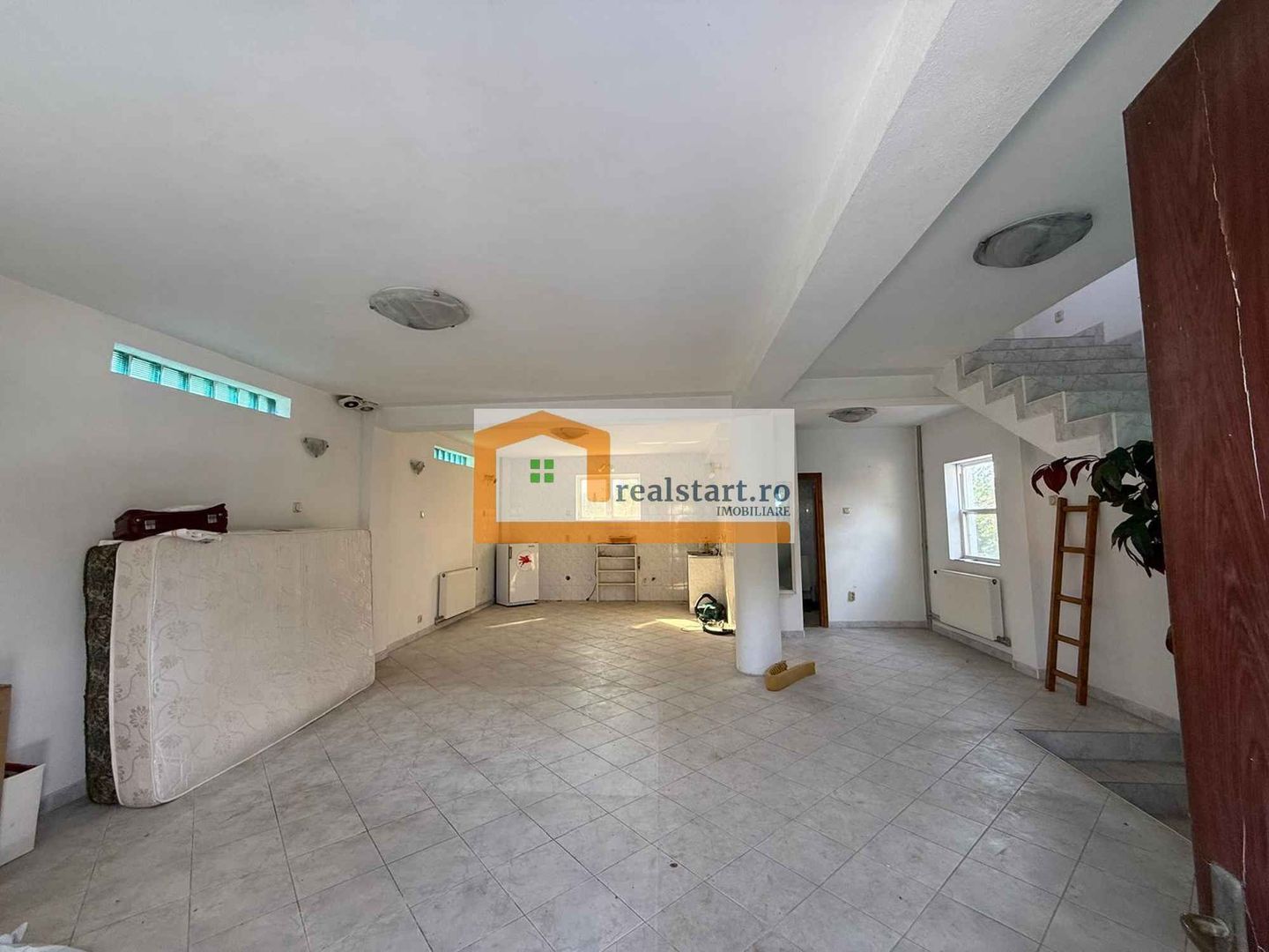 Investitie Vila Snagov D+P+M, nefinalizata, teren 791, intre lac si padure - Poză 4