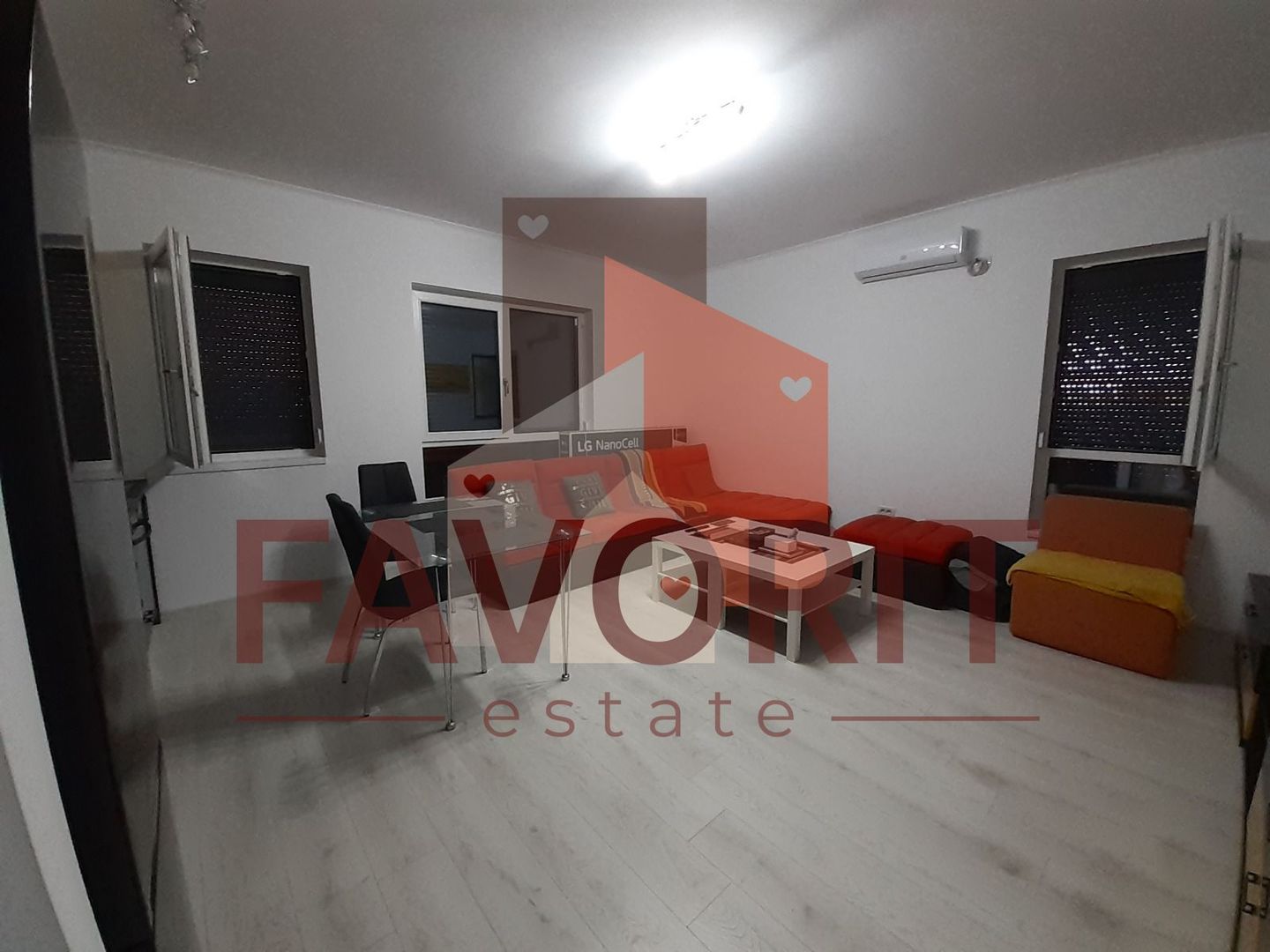 2 locuri de parcare.  Mobilat si utilat. Disponibil imediat. - Poză 2