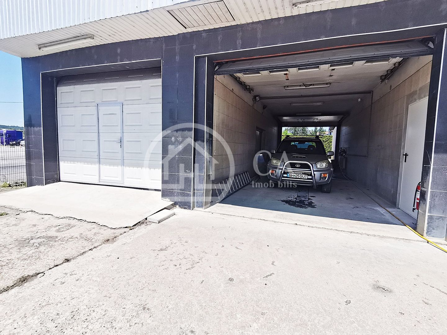 Spatiu comercial de inchiriat cu 3 camere in Alesd, Bihor - Poză 2