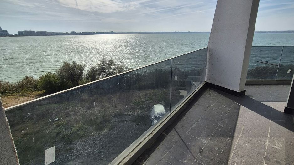 Ap. 2 camere de vânzare, vedere panoramică la lac, Mamaia Nord - Poză 7