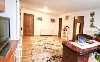 3 camere, Terasa, Garaj, Plopilor Noi!! - Poză 3