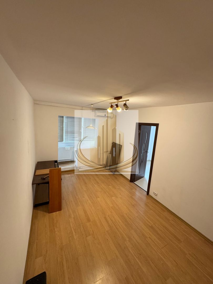 Apartament 3 camere et. 1 în Timișoara Zona Dacia - Poză 1