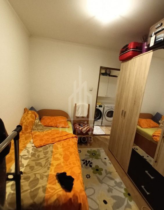 Apartament decomandat 2 camere Vasile Aaron 50mpu - Poză 2