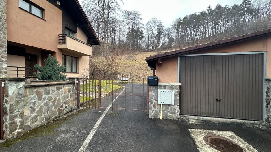 Închiriere casa duplex primitor creat pentru confort liniște și momente frumoase - Poză 36