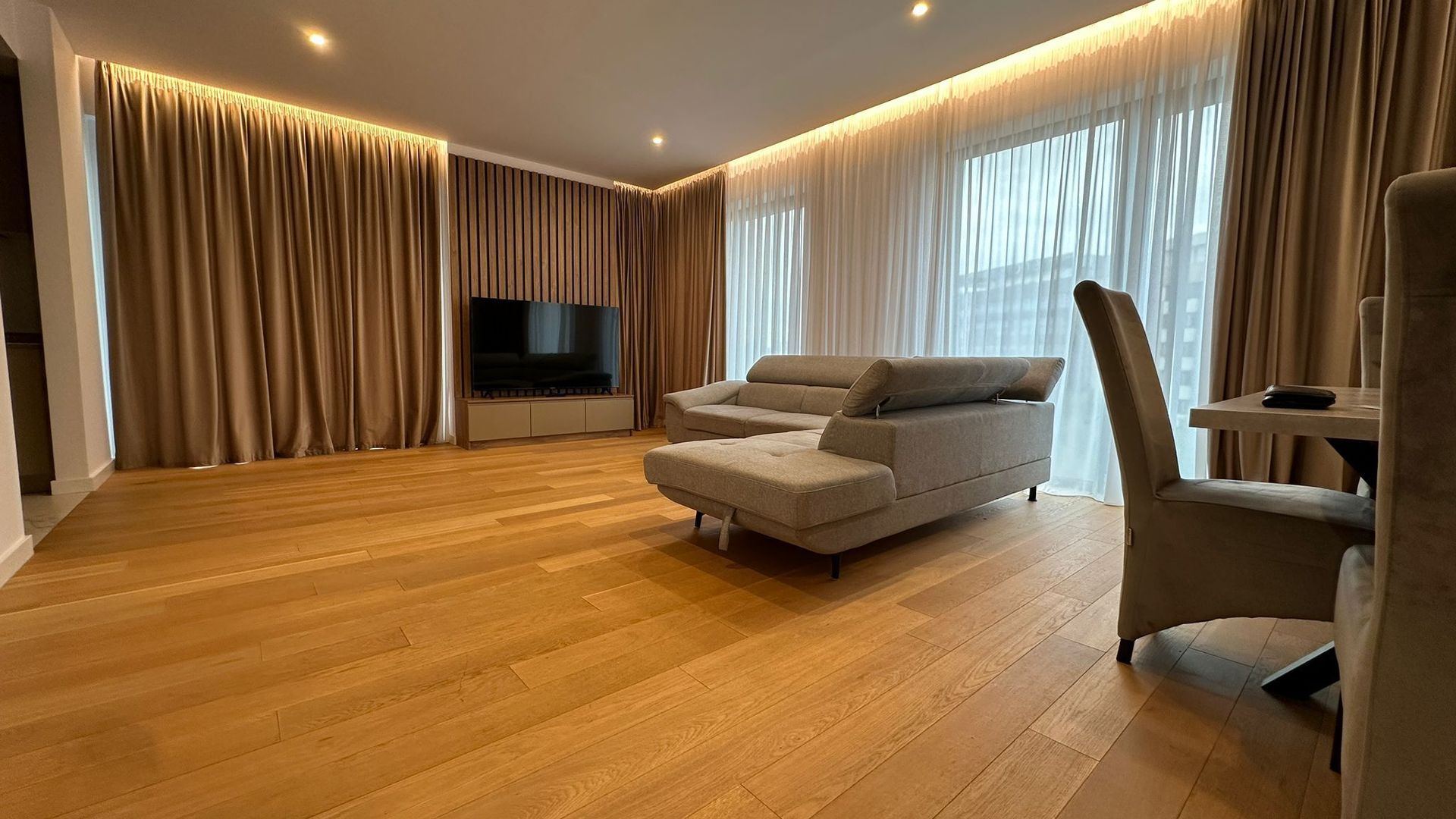 Apartament High End I 4 Camere în One Herăstrău Towers - Poză 5