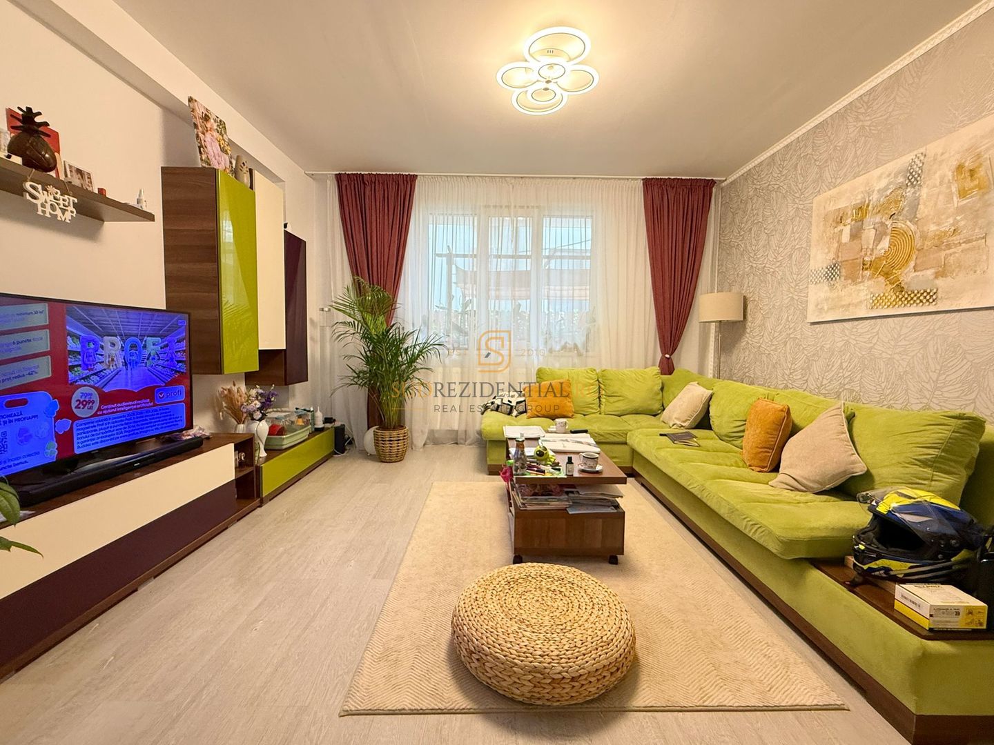 Vila insiruita mobilata si utilata / 4 camere/ 3 Bai / Curte proprie - Poză 4