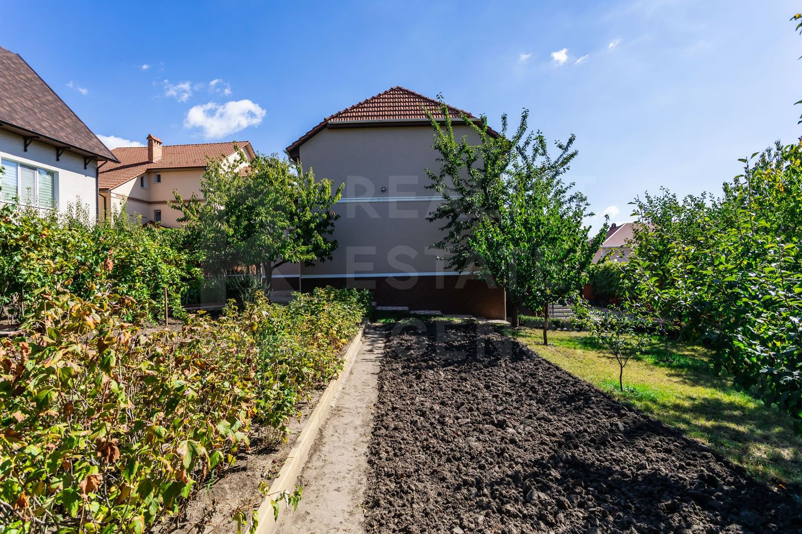Vânzare, casă, 5 camere, str. Gura Văii, sect. Riscani - Poză 34