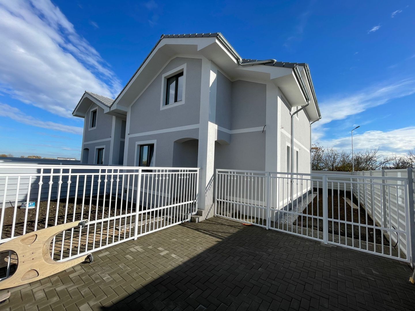 Duplex-5 camere-SUPER POZITIE-199000€ | Giarmata-VII | - Poză 1