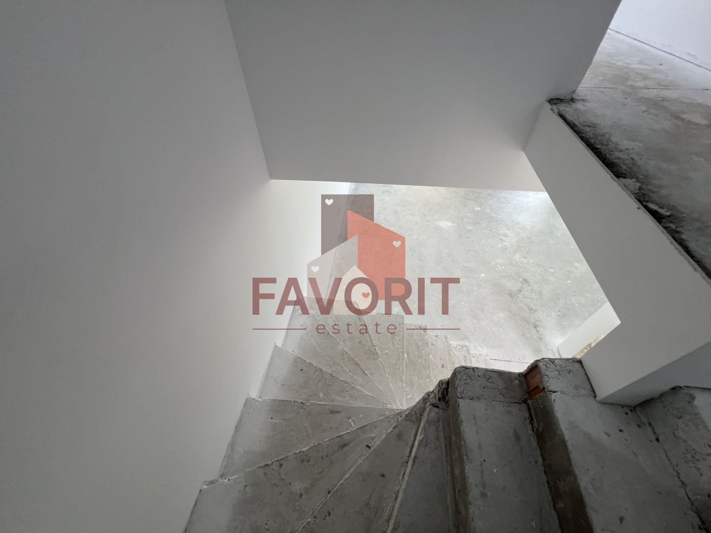 Duplex 4 camere cu etaj | 2 bai | Giroc - Poză 8