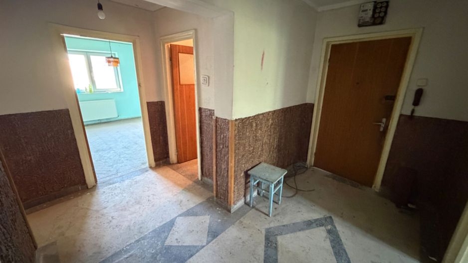Apartament 3 camere, decomandat - Cugir - Poză 10