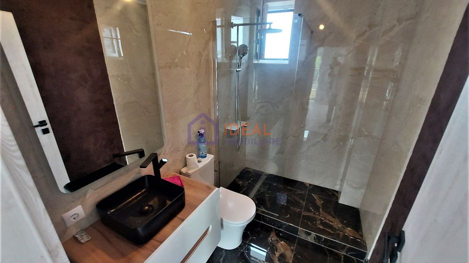 Casa Individuala LA CHEIE cu 250 mp utili, zona Strand - Poză 27