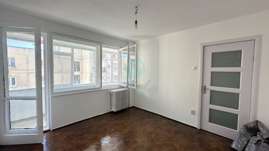 3 camere langa METROU - Poză 7