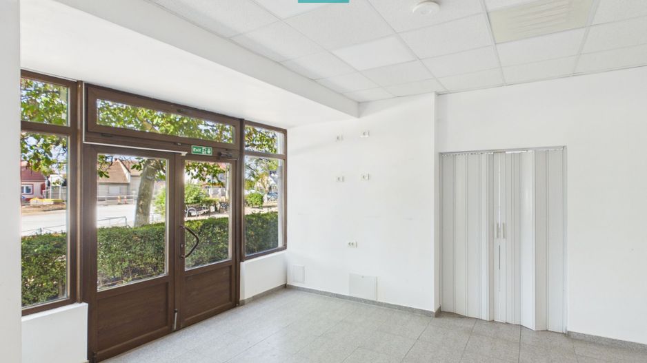 Spațiu comercial 102 mp, vitrină 10 m – Ioșia - Poză 5