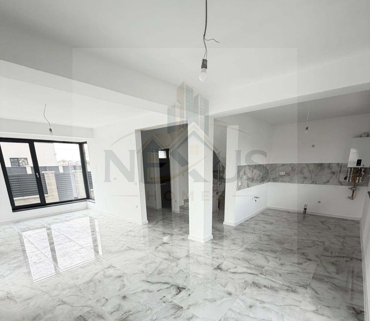 150 metri Bulevard - Casa individuala | 4 cam - Gazon - 3 minute STB - Poză 12