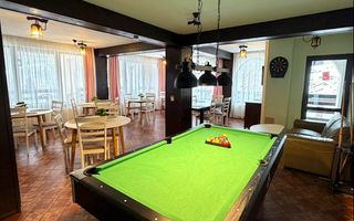 Pensiune la cheie de vânzare în Bran – Afacere cu 10 camere plus piscina - Poză 12