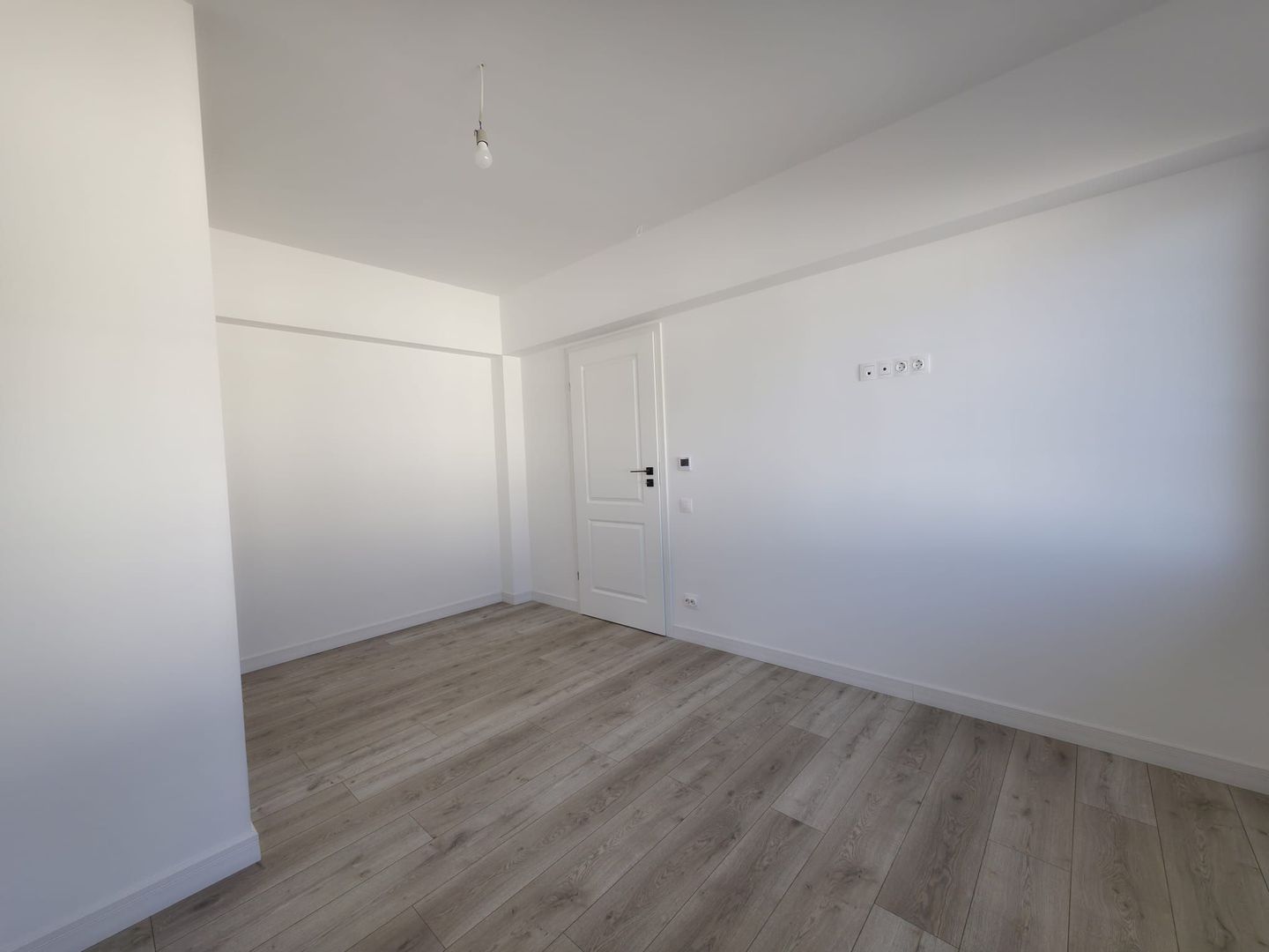 Casa Parter de vanzare in Balotesti - Poză 28