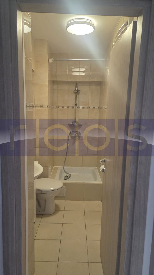 VANZARE 4 CAMERE DECOMANDAT UNIRII- FANTANI - Poză 12