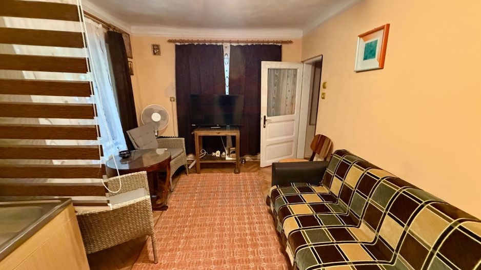 700 mp, teren intravilan, zona Centru, 150.000 euro - Poză 17